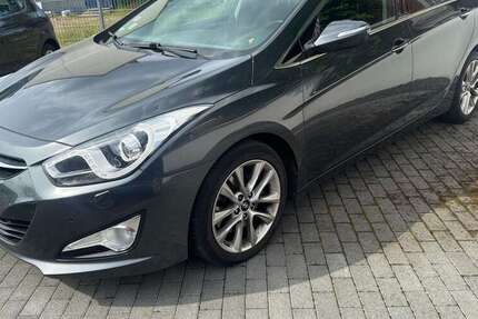Hyundai i40 142.675 km 7.990 &euro; Köln - Dünnwald 51069