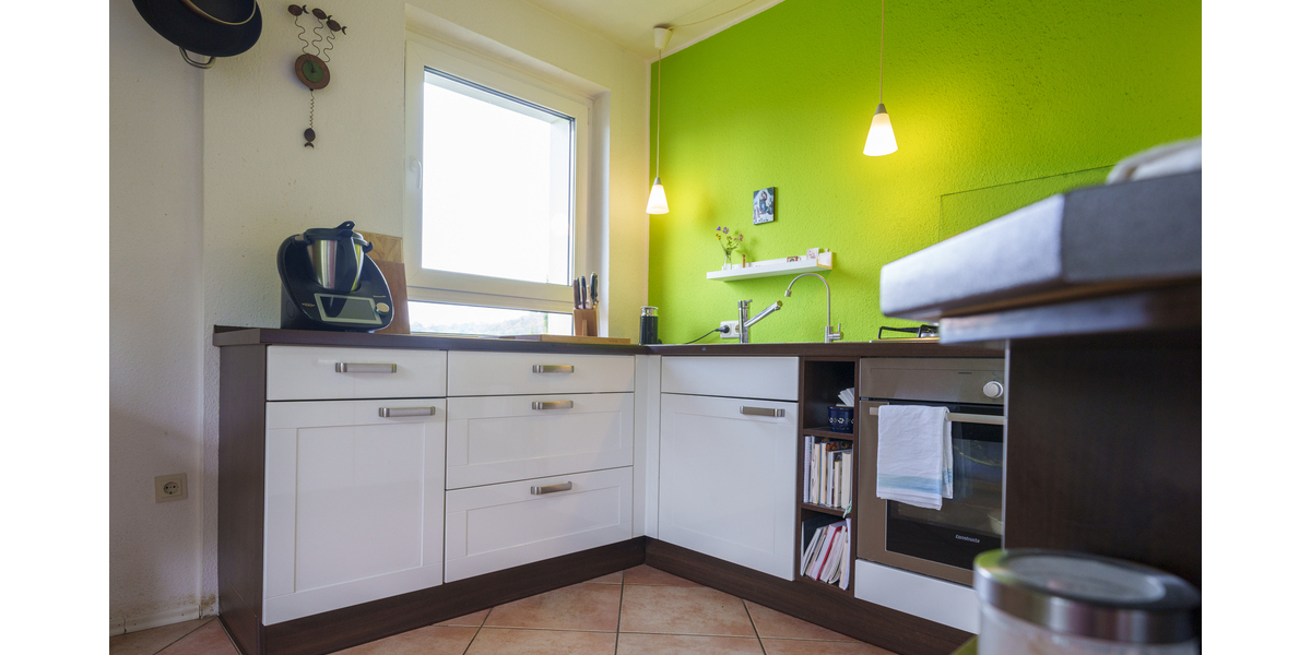 Großzügiges Dreifamilienhaus mit Weitblick – Wohnkomfort, Ruhe und vielseitige Perspektiven - Mehrfamilienhaus, Wohnhaus Neu-Eichenberg | Angebot:24874747