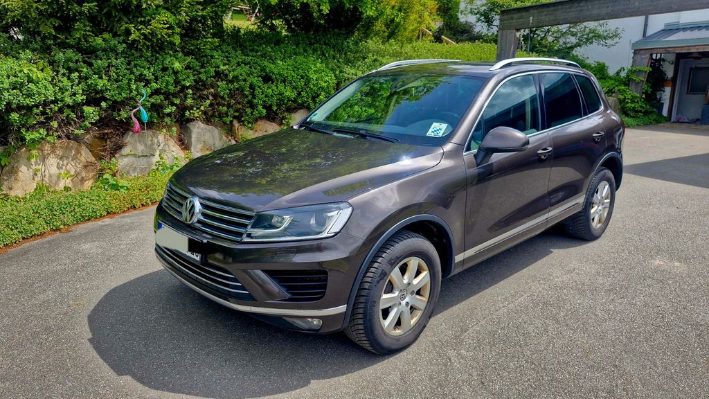 VW Touareg 322.500 km 11.000 &euro; Cham 93413