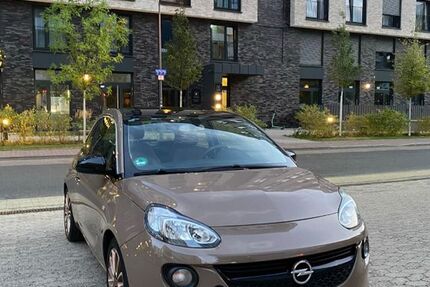 Opel Adam 77.500 km 8.100 € Frankfurt 60528