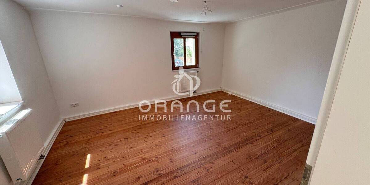 Zimmer Regensburg Innenstadt - 4 Zimmer, 99 m&sup2;, 1.700&euro; | Angebot:25968792