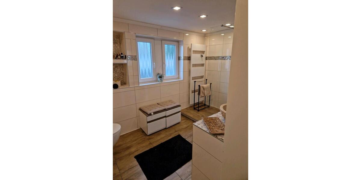 Einfamilienhaus Kaiserslautern Bahnheim - 2 Zimmer, 90 m&sup2;, 1.100&euro; | Angebot:26249148