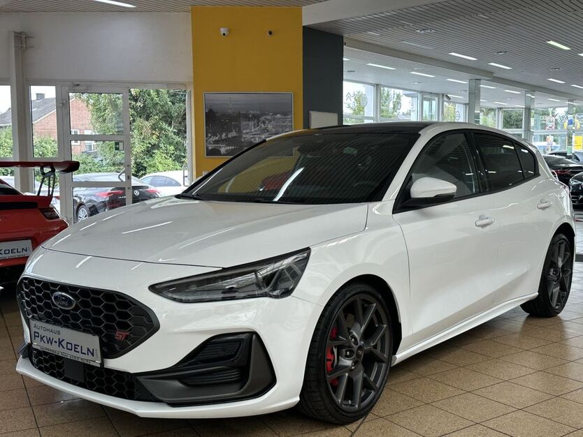 Ford Focus 7.500 km 39.950 € Kerpen 50171