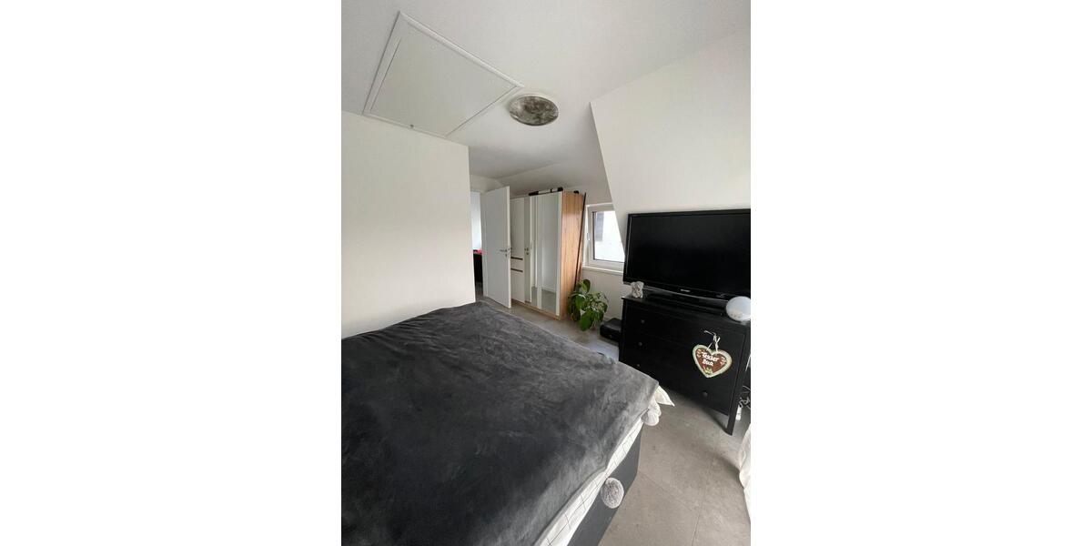 Etagenwohnung Oldenburg Kreyenbrück - 3 Zimmer, 80 m&sup2;, 1.140&euro; | Angebot:26415849