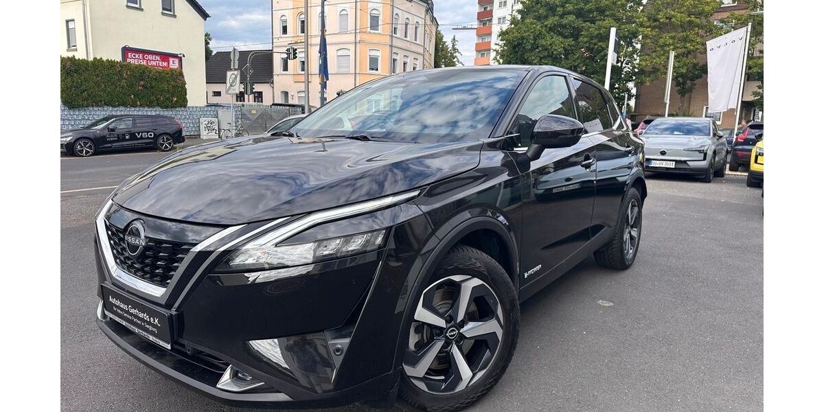 Nissan Qashqai 15.600 km 26.444 &euro; Siegburg 53721