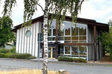 Repräsentative 880 qm Gewerbeimmobilie auch teilbar– vielseitig nutzbar und verkehrsgünstig gelegen zimmer