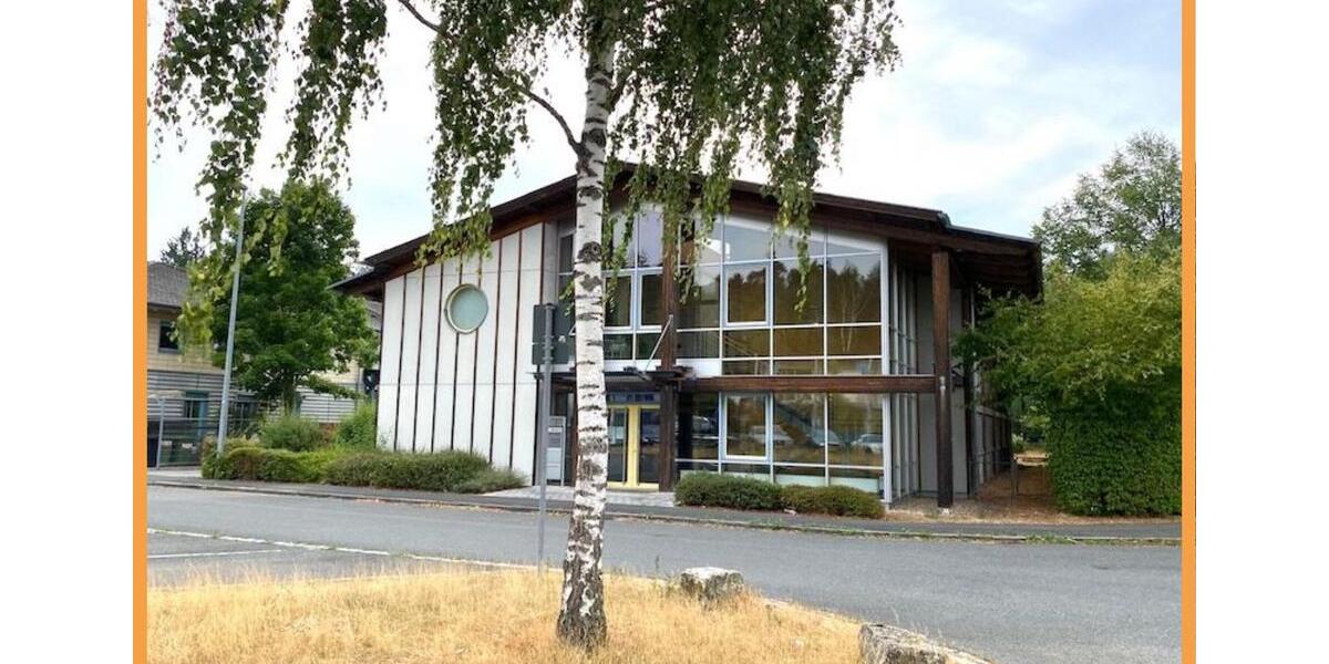 Repräsentative 880 qm Gewerbeimmobilie auch teilbar– vielseitig nutzbar und verkehrsgünstig gelegen zimmer