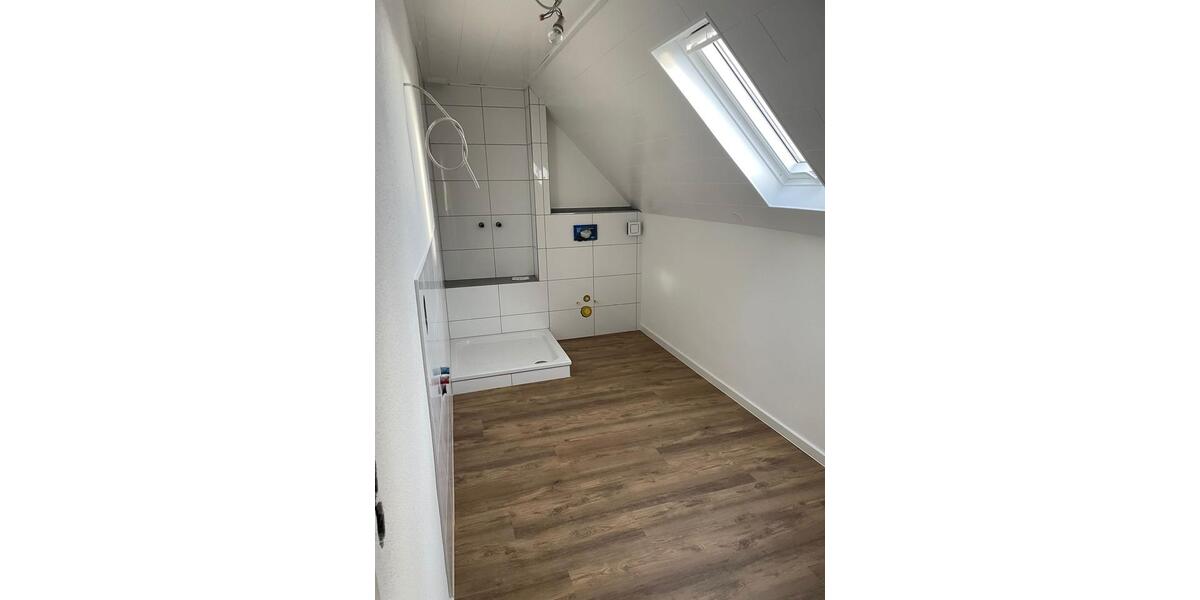 Dachgeschoßwohnung Mehren - 4 Zimmer, 99 m&sup2;, 500&euro; | Angebot:26177150
