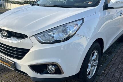 Hyundai ix35 77.000 km 11.990 &euro; Wehrheim 61273