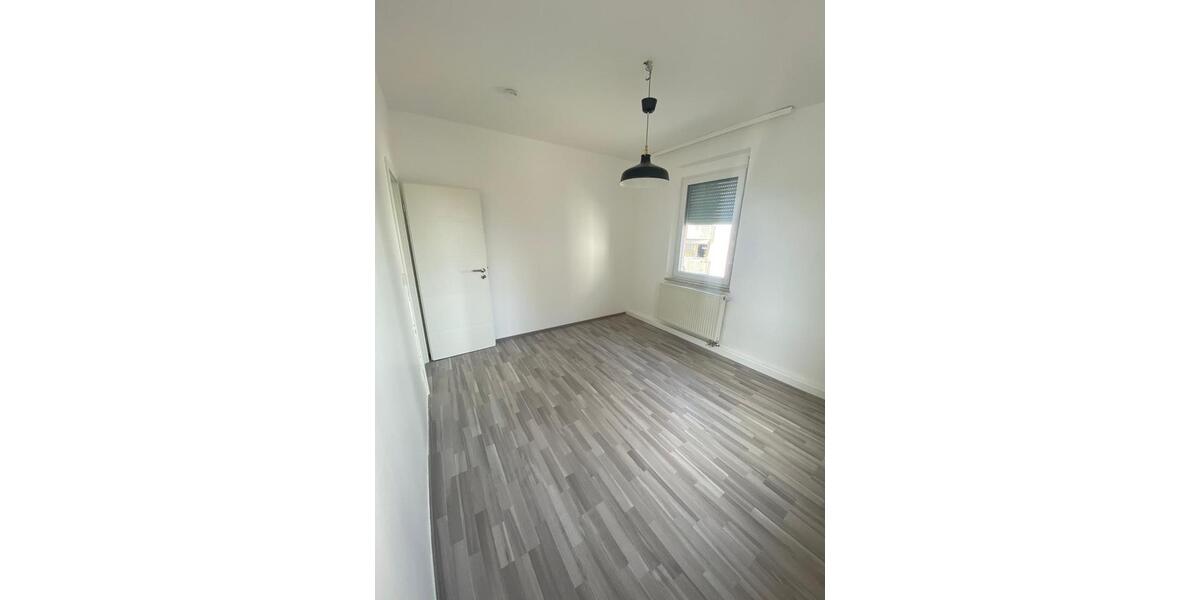 Etagenwohnung Schwaig Bei Nürnberg - 3 Zimmer, 80 m&sup2;, 1.111&euro; | Angebot:26384508