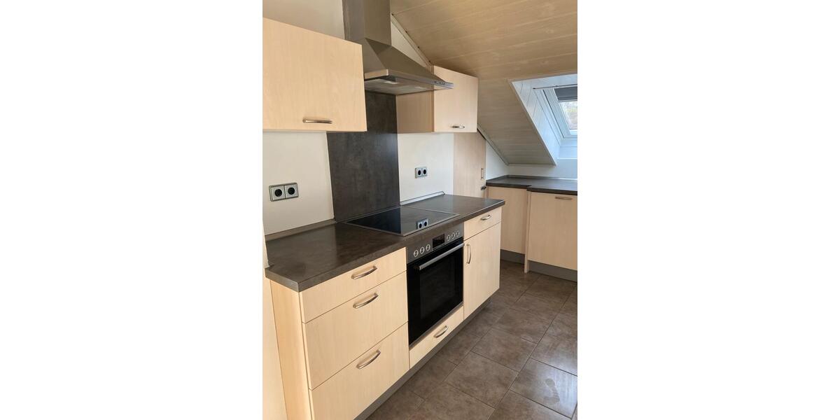 Dachgeschoßwohnung Luhe-Wildenau Wildenau - 2 Zimmer, 109 m&sup2;, 950&euro; | Angebot:25406667