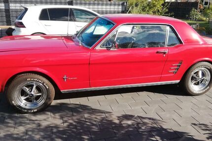 Ford Mustang 99.999 km 22.900 &euro; Berlin 13589