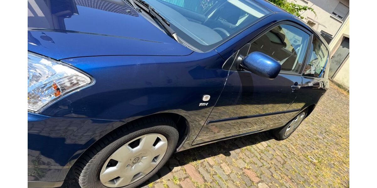 Toyota Corolla 107.000 km 4.500 &euro; Bad Dürkheim 67098