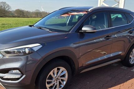Hyundai TUCSON 69.214 km 13.000 &euro; Düren 52353