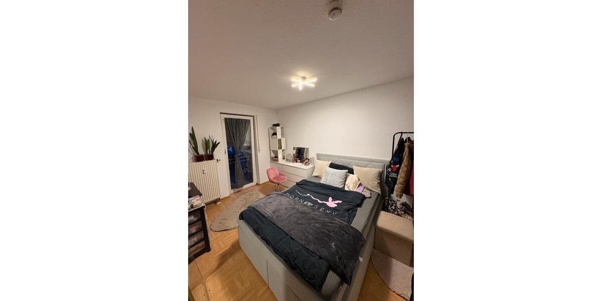 Etagenwohnung Blumberg - 2 Zimmer, 63 m&sup2;, 800&euro; | Angebot:26375252