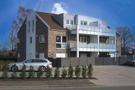 Haus zum Kaufen in Hilter 1.695.000 € 452.03 m²