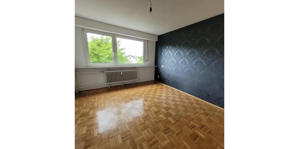 Etagenwohnung Villingen-Schwenningen Schwenningen - 3 Zimmer, 81 m&sup2;, 805&euro; | Angebot:26091641