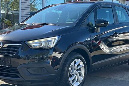 Opel Crossland (X) 58.103 km 9.990 &euro; Oldenburg 26125