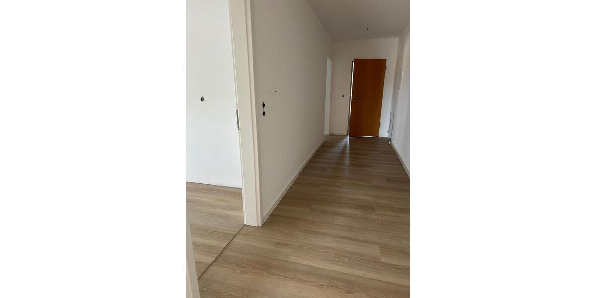 Etagenwohnung Lübbecke - 3 Zimmer, 85 m&sup2;, 850&euro; | Angebot:26414544