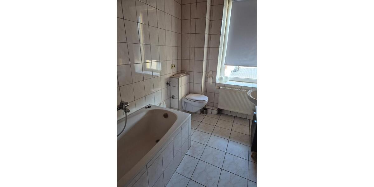 Erdgeschoßwohnung Olbernhau - 4 Zimmer, 62 m&sup2;, 450&euro; | Angebot:26380118