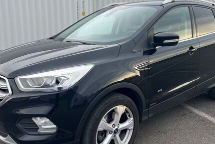 Ford Kuga 191.000 km 8.299 &euro; Berlin 12057