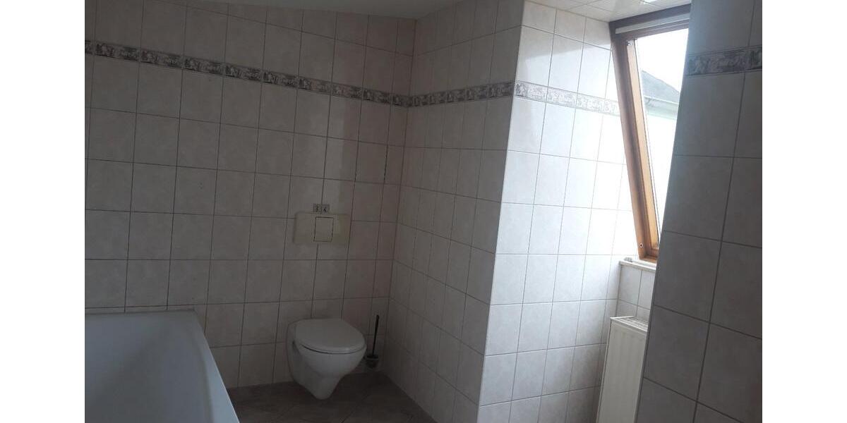 Dachgeschoßwohnung Perleberg - 3 Zimmer, 82 m&sup2;, 485&euro; | Angebot:26321315