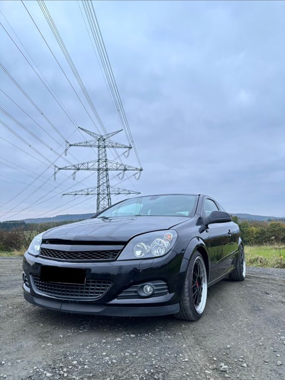 Opel Astra 116.300 km 4.499 € Siegen 57072