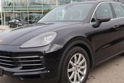 Porsche Cayenne S/SPORT-CHRONO-PAKET/ACC/KAMERA/1.HAND 89.000 km 55.900 &euro; Villingen-Schwenningen 78054