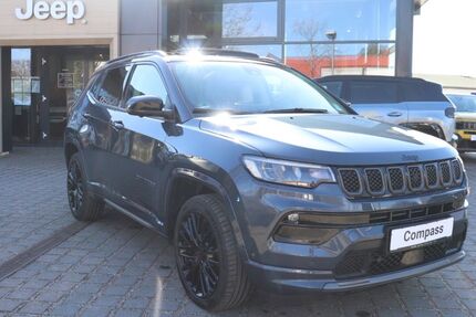 Jeep Compass 63.000 km 29.990 &euro; Potsdam 14482