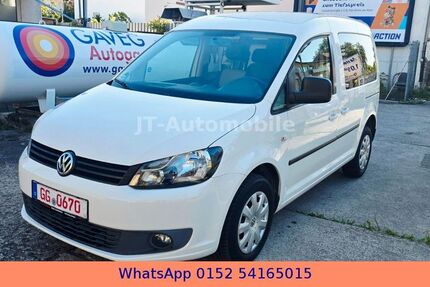 VW Caddy 182.000 km 5.900 &euro; Rüsselsheim am Main 65428