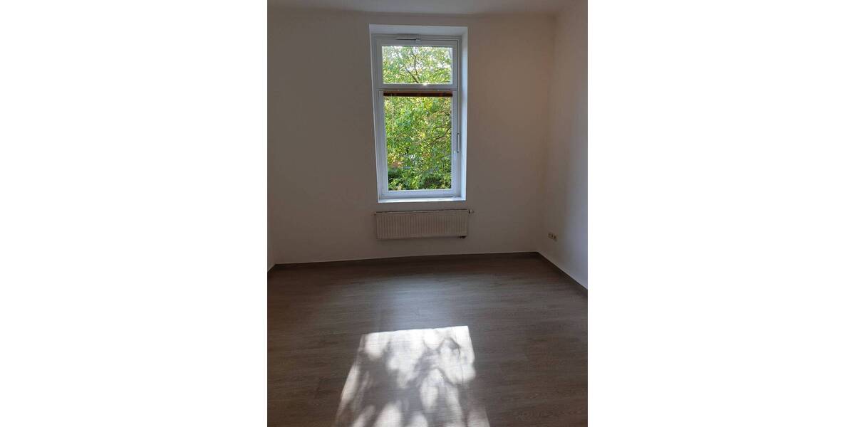 Etagenwohnung Neumünster Innenstadt - 3 Zimmer, 74 m&sup2;, 600&euro; | Angebot:25796592