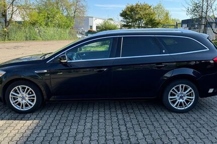 Ford Mondeo 288.000 km 3.100 € Kranenburg 47559