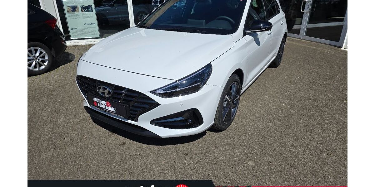 Hyundai i30 9.407 km 23.290 &euro; Hagenow 19230