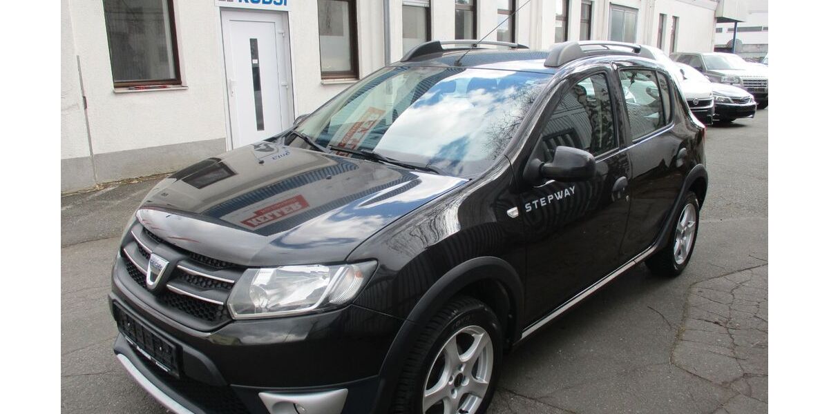 Dacia Sandero 59.000 km 7.599 &euro; Nürnberg 90431