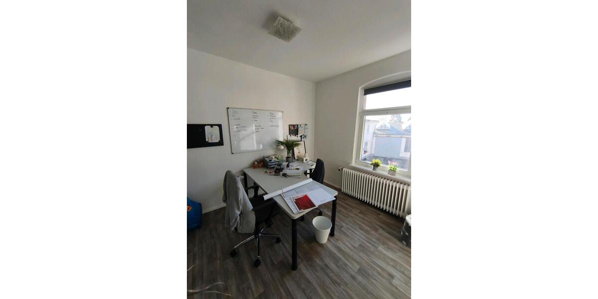 Etagenwohnung Königslutter am Elm - 5 Zimmer, 124 m&sup2;, 980&euro; | Angebot:25255396