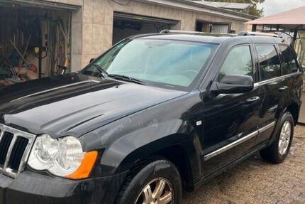 Jeep Grand Cherokee 248.000 km 3.500 &euro; Dinslaken 46535