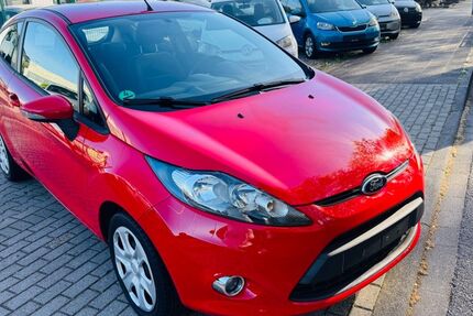 Ford Fiesta 84.000 km 5.480 &euro; XANTEN 46509