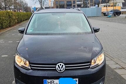 VW Touran 159.500 km 5.700 &euro; Bremen 28327