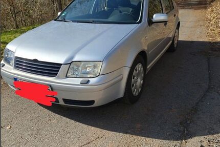 VW Bora 181.500 km 1.790 &euro; Hessisch Lichtenau 37235