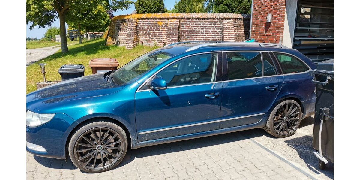 Skoda Superb 123.000 km 10.999 &euro; Wangerland 26434