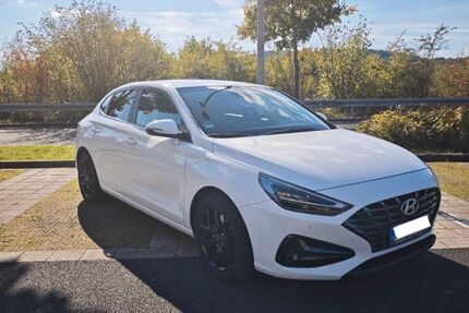 Hyundai i30 35.200 km 17.000 € Siegen 57072