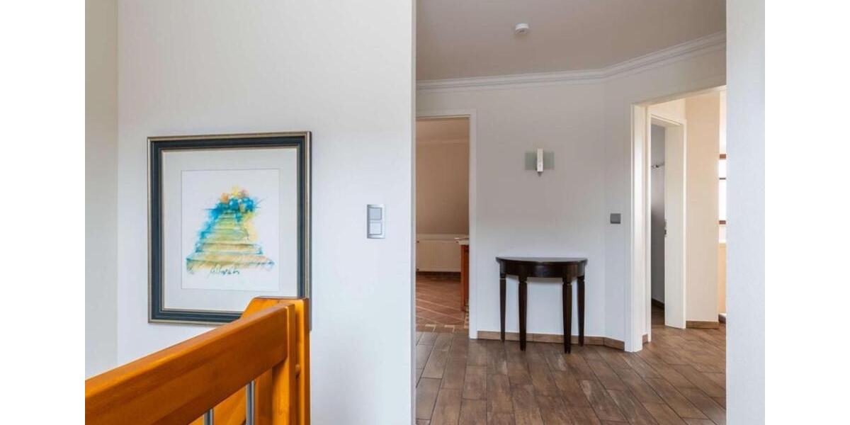 Einfamilienhaus Cappeln (Oldenburg) - 10 Zimmer, 185 m&sup2;, 449.000&euro; | Angebot:26602630