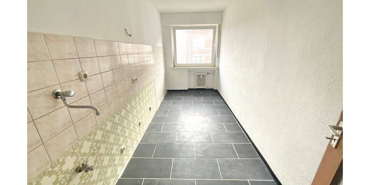 Etagenwohnung Recklinghausen Süd - 3 Zimmer, 82 m&sup2;, 619&euro; | Angebot:24828413