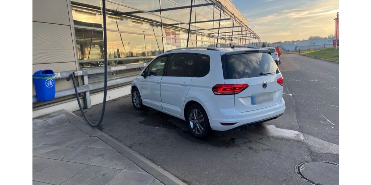 VW Touran 177.500 km 13.850 &euro; Crailsheim 74564
