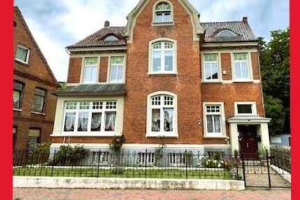 Haus Lauenburg - 11 Zimmer, 378 m&sup2;, 420.000&euro; | Angebot:27103177