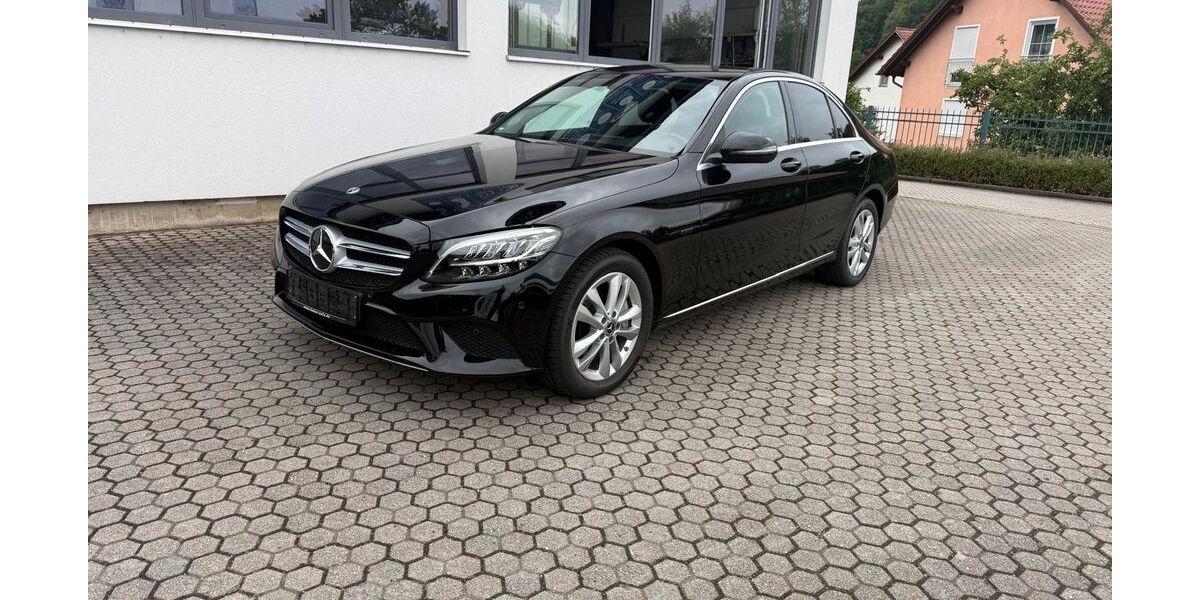 Mercedes-Benz C 300 66.500 km 23.900 &euro; Donaustauf 93093