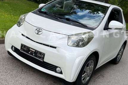Toyota iQ 90.000 km 6.490 &euro; Nürnberg 90431