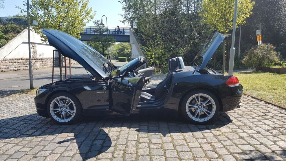 BMW Z4 274.000 km 12.500 € Duisburg 47137