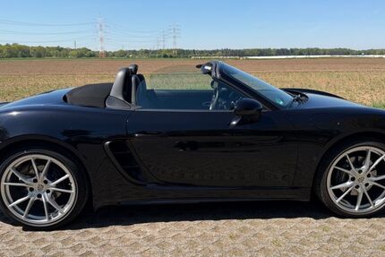 Porsche Boxster 33.500 km 57.950 &euro; Erzhausen 64390