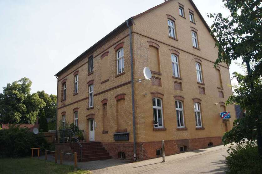 Wohnung zum Mieten in Sallgast 388 € 77.43 m²